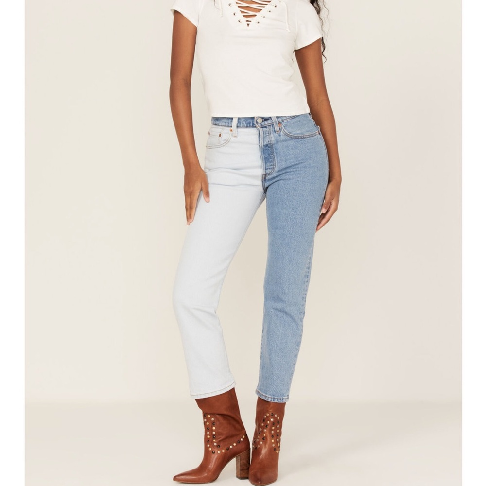 Levi's Women's 501 Original Selvedge Two-Tone High Rise Cropped Jeans